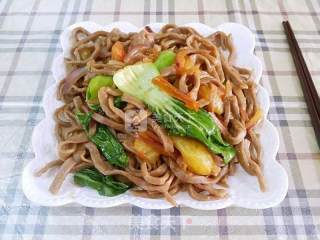 Fried Noodles with Black Rice Water and Noodles recipe