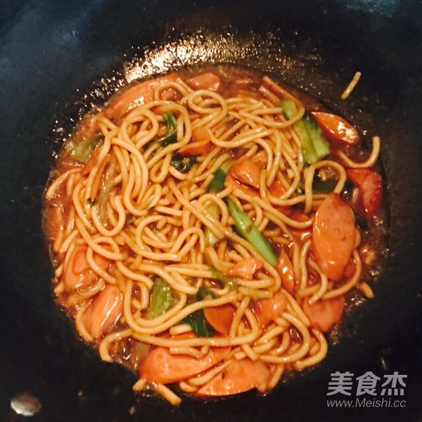 Fried Noodles with Ham recipe