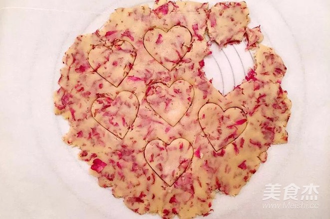 Quinoa Rose Heart Cookies recipe