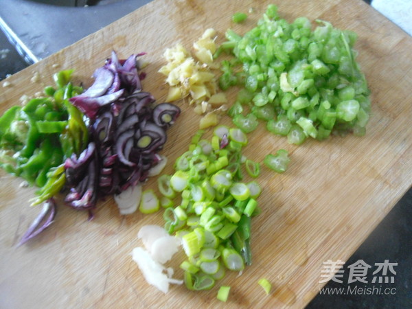 Braised Dried Fish in Oyster Sauce recipe