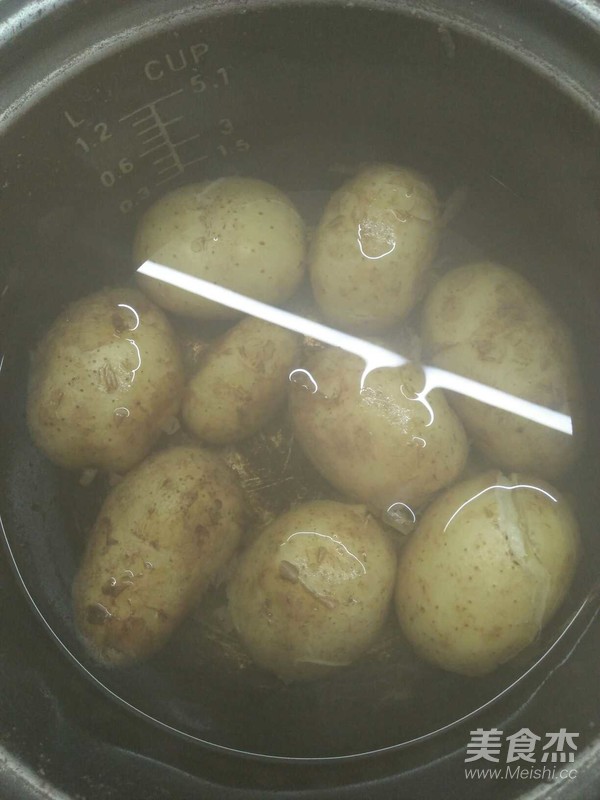 Braised New Potatoes recipe