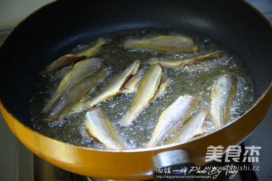 Homemade Smoked Yellow Croaker recipe