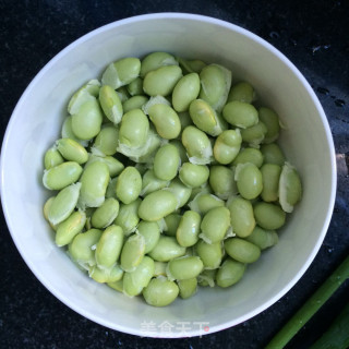 Edamame Roasted Loofah recipe