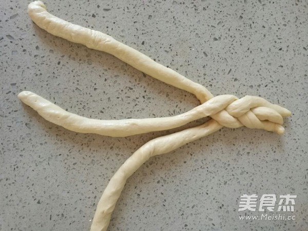 Three-strand Braided Christmas Wreath Bread recipe