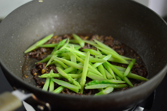 Asparagus Shredded Beef recipe