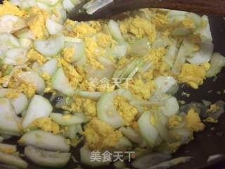 Scrambled Eggs with Zucchini recipe