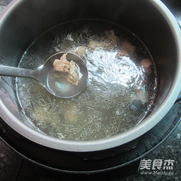 Lao Duck Stewed Lotus Root recipe