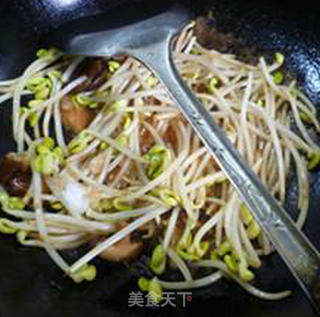 Stir-fried Soy Sprouts recipe