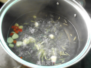 Celery Vermicelli Flower Clam Soup recipe