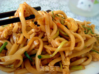 Fried Noodles with Egg recipe