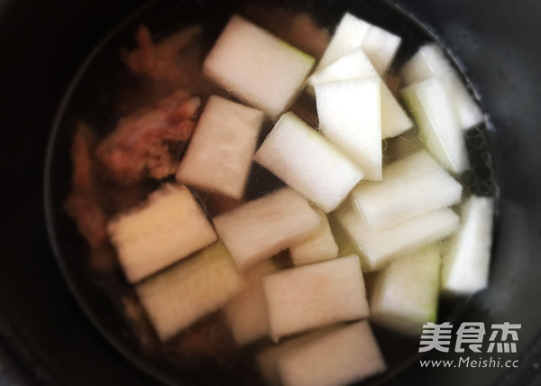 Stewed Pork Ribs with Winter Melon recipe