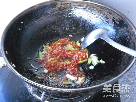 Spicy Stir-fried Loofah recipe