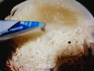 Shrimp and Mushroom Hot Pot Noodles recipe