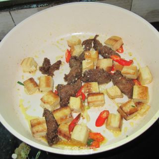 Tofu Curry Roast Pork recipe