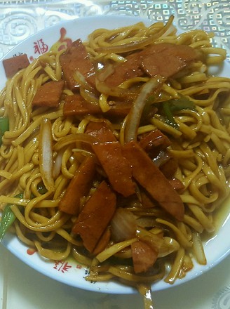 Fried Noodles with Ham