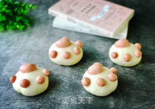 Cute Cat's Claw Steamed Buns recipe