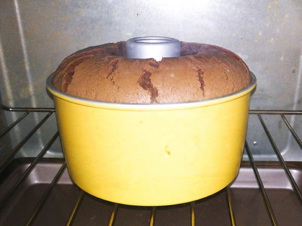 Hollow Cocoa Chiffon Cake (15cm) recipe