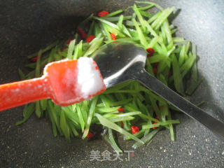 Goji Berry Lettuce recipe
