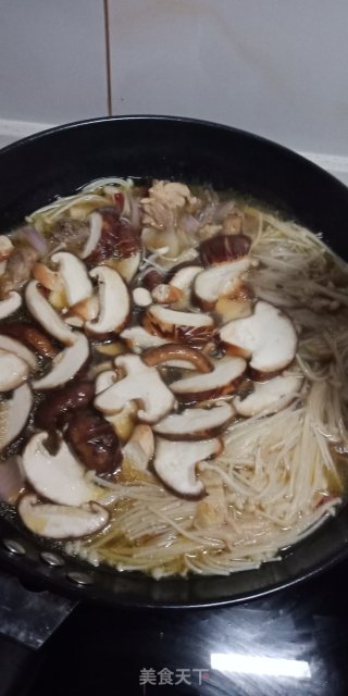 Yellow Braised Chicken Rice recipe