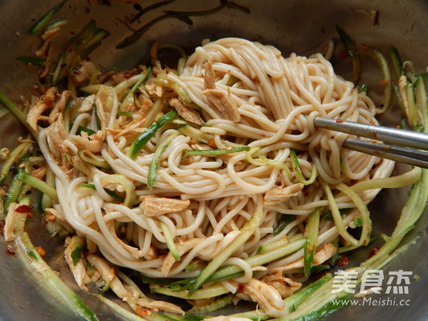 Cold Noodles with Cucumber and Chicken recipe