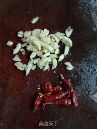Garlic Lettuce Leaves recipe