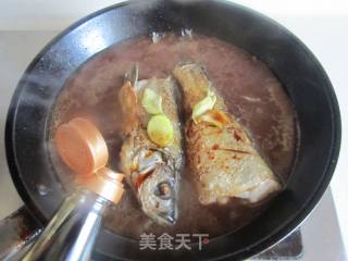 Braised Diaozi Fish in Sauce recipe