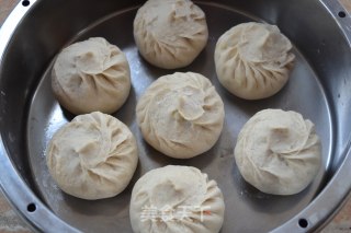 Radish and Sea Rice Buns recipe