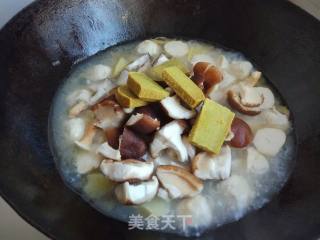 Curry Potatoes and Mushroom Chicken Balls recipe