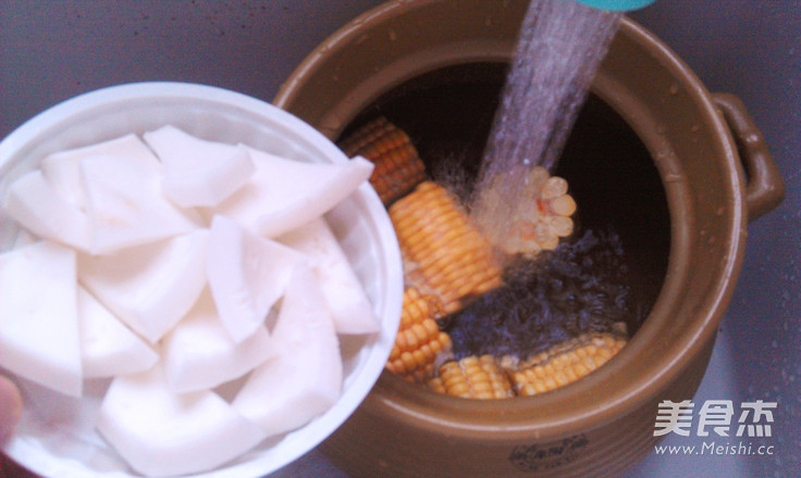 Coconut Corn and Bone Soup recipe