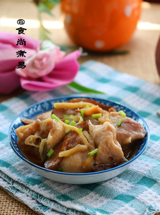 Steamed Chicken with Shredded Mushroom recipe