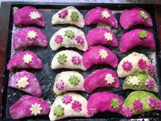 Xiaoqing De Gourmet Kitchen-flower Dumplings recipe