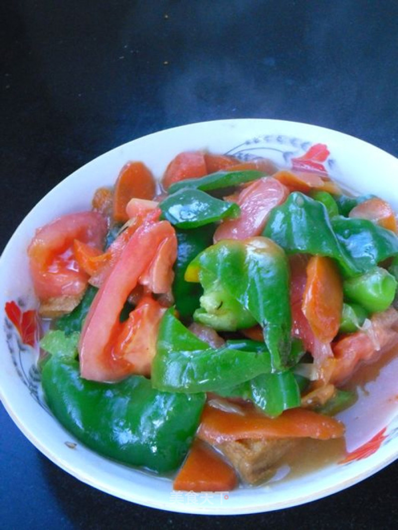 Home-style Stir-fry---[tomato Green Pepper Slices] recipe