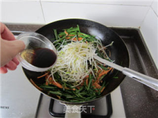 Leek Sprouts in Oyster Sauce recipe