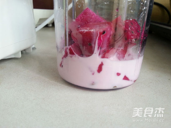 Dragon Fruit Almond Shake recipe