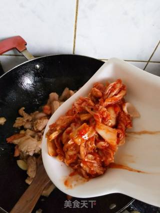 Stir-fried Sin Ramen with Pork Belly with Spicy Cabbage recipe