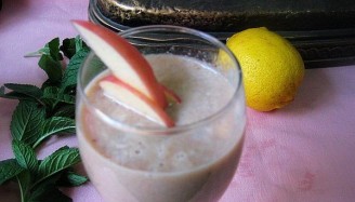 Banana Apple Honey Juice recipe