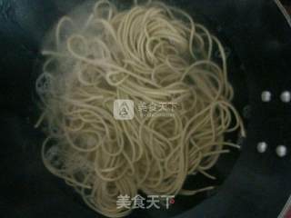 Fried Noodles with Onion and Pork recipe