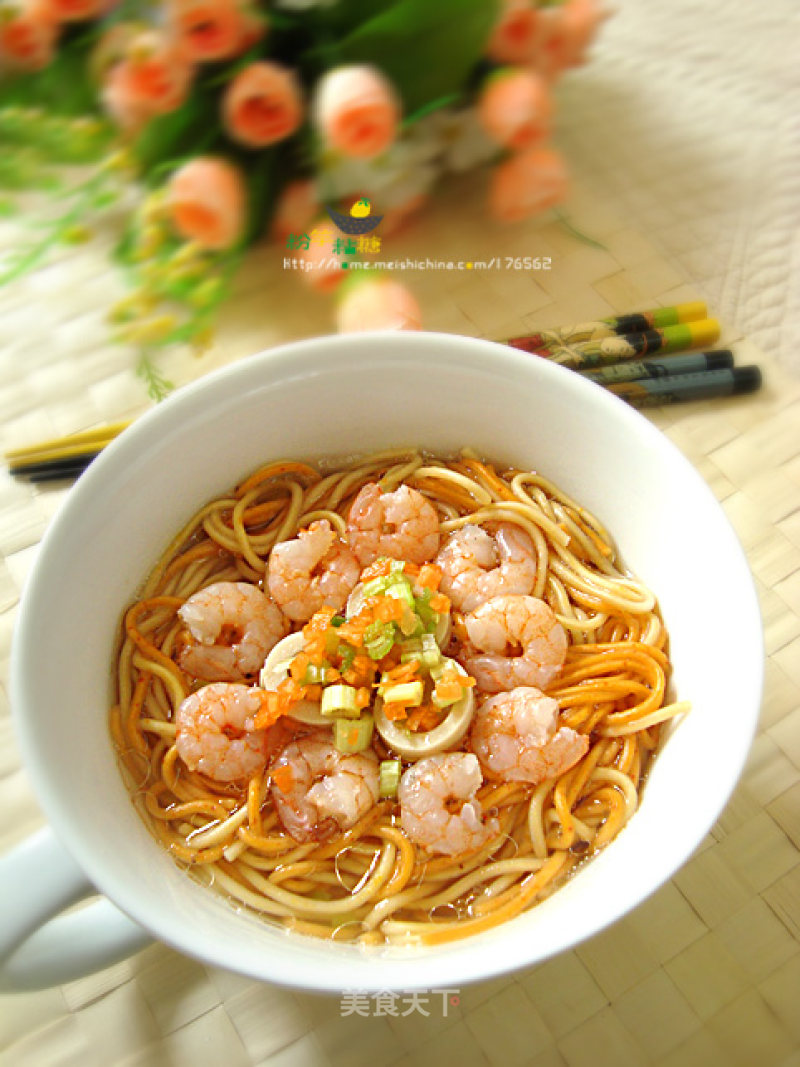 Winter Breakfast: Shrimp Noodles with Bamboo Shoots recipe