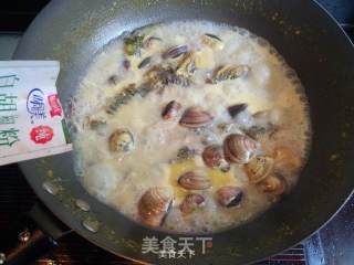 Clam Ang Thorn Fish Soup recipe