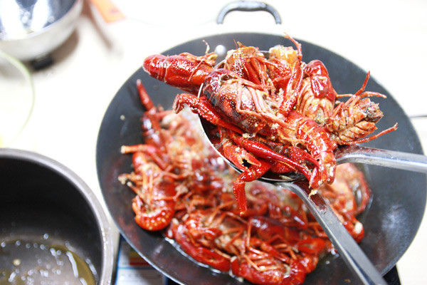 Braised Beer Crayfish in Oil recipe