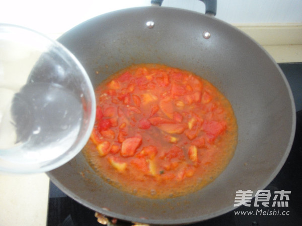 Tomato Meat Sauce Noodles recipe