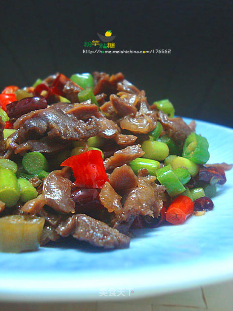 Stir-fried Chicken Gizzards with Pickled Peppers recipe