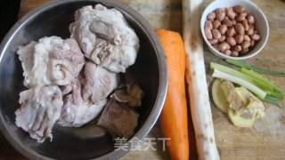 Calcium Supplement, Beauty, Lactation-pig Bone Soup recipe