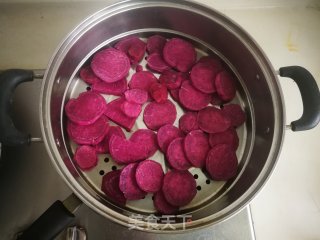 Purple Potato Meal Buns recipe