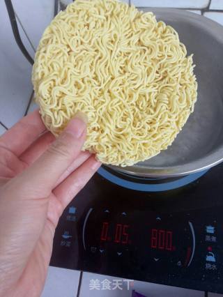 Dry Instant Noodles recipe