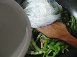 Stir-fried Vermicelli with Kaiyang Green Pepper recipe