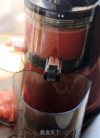 If You Love Beauty, You Must Drink Juice---the Original Ground Watermelon Juice recipe