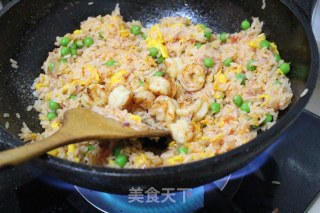 Fried Rice with Tomato, Shrimp and Egg recipe