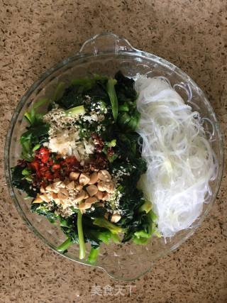 Vermicelli Mixed with Spinach recipe