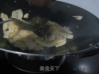 Stir-fried Bamboo Shoots with Glutinous Vegetables (fuzhou Specialty) recipe